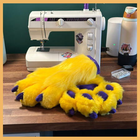 Single colour paws Single colour paws